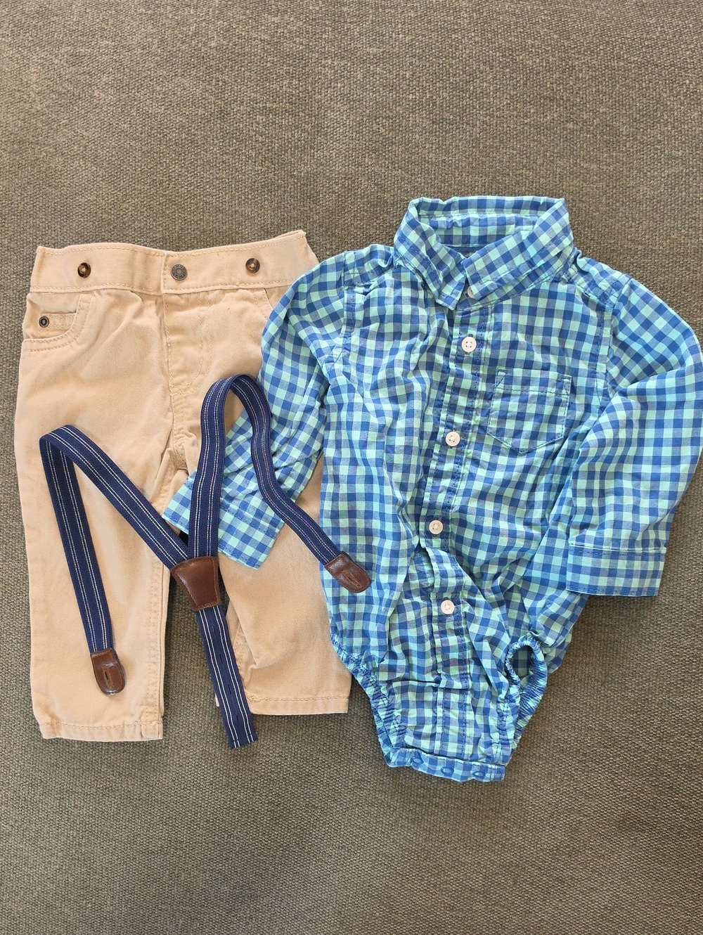 Carters 9M Baby Boy Plaid Button-Up Bodysuit with Pants and Suspenders